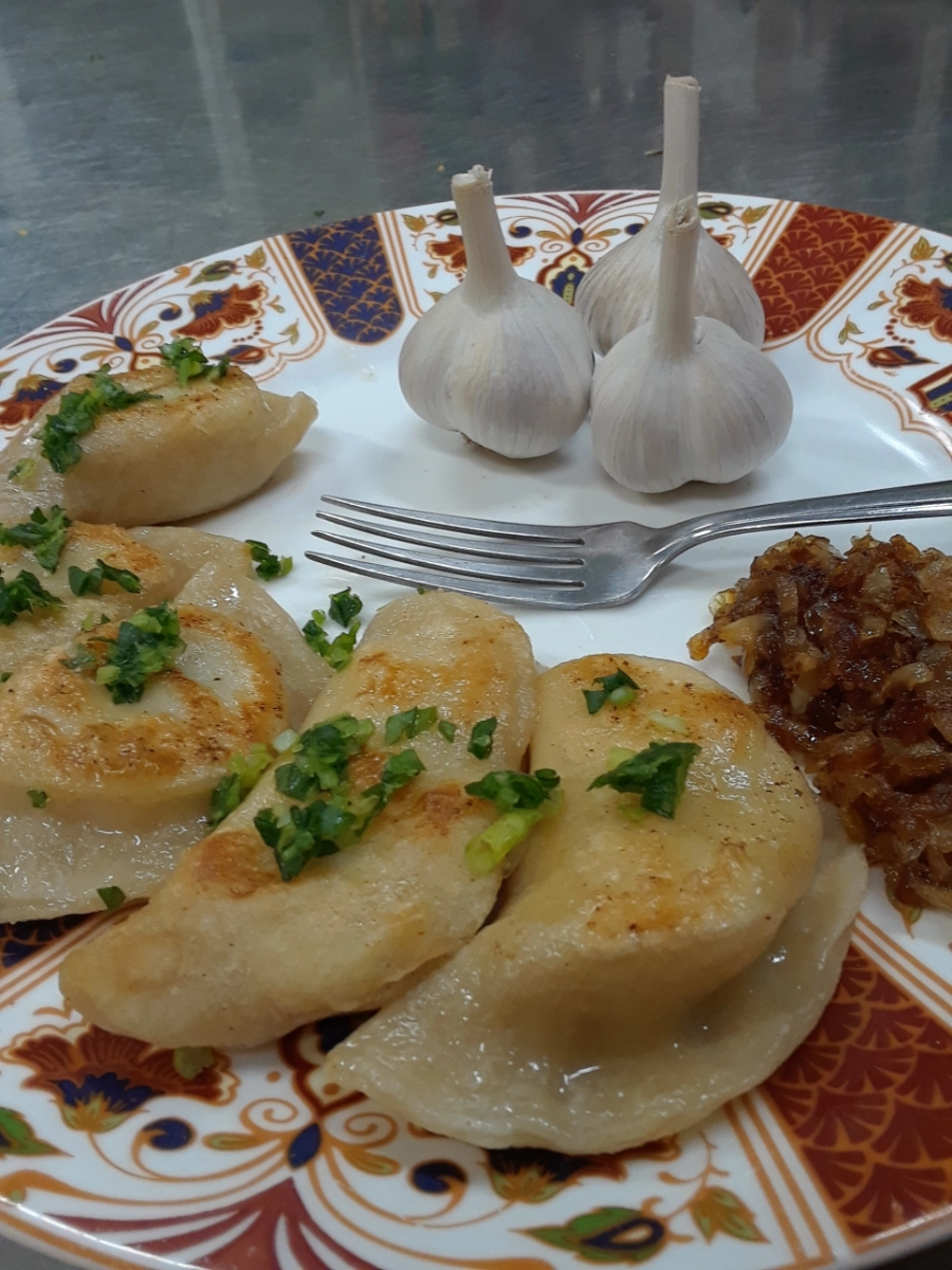 pierogi-potato-garlic-1-dozen